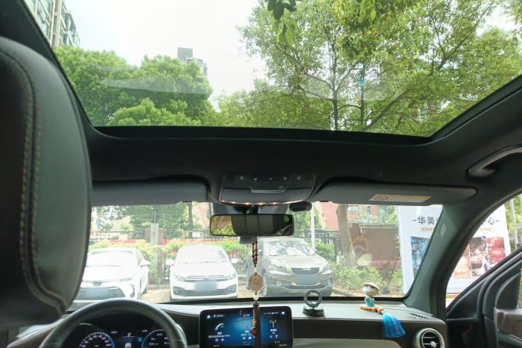 Used Mercedes-Benz GLC 2022 GLC 300 L 4MATIC Dynamic Model Headliner