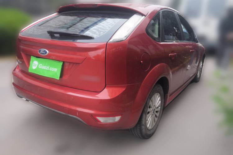 Used Ford Focus 2013 Hatchback Classic 1.8L Automatic Fashion Edition
