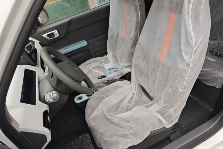 Used Geely Galaxy Panda 2024 Panda Mini 200km Endurance Bear
