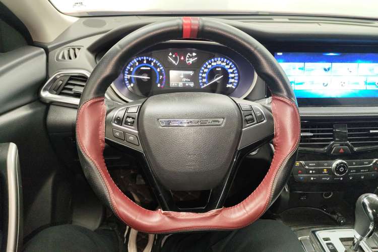Used Venucia T90 2018 2.0L CVT Smart Connect Luxury Edition China V Standard