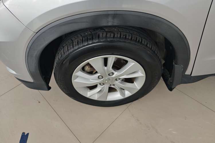 Used Honda Vezel 2015 1.5L CVT two-wheel drive Comfort trim