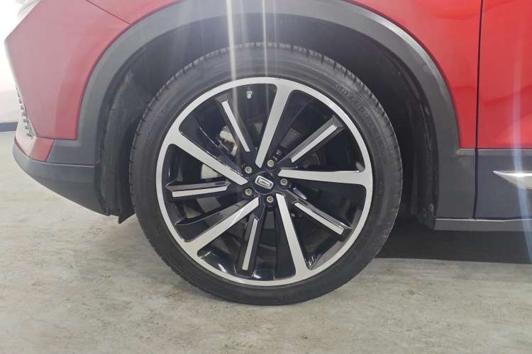 Used Bestune T77 2019 Facelift 230 TID Automatic Luxury Version China V Emission Standard