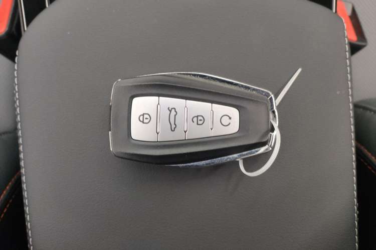 Used Geely Auto Emgrand X7 Sport 2023 Boyue COOL 1.5TD Smart Model
