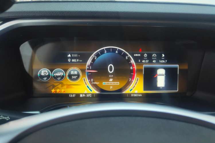 Used BAIC Off-Road BJ40 2019 2.3T Automatic Four-Wheel Drive Ring the Tower Champion Edition China VI Instrument Cluster