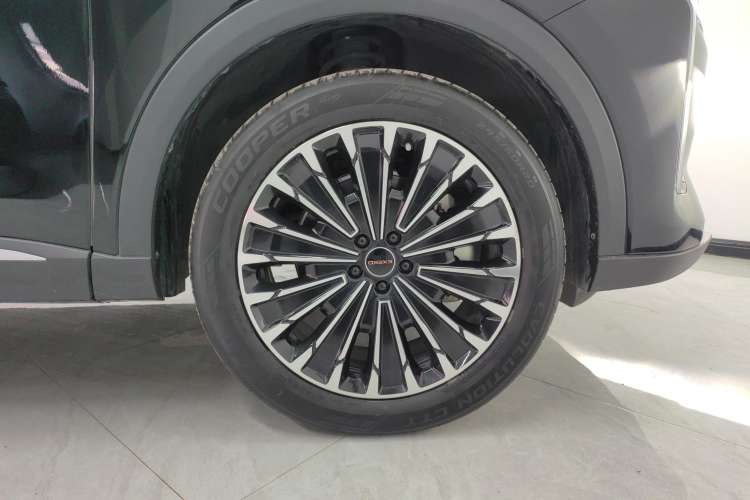 Used EXEED Stellar C-DM 2024 1.5T Long-Range Pro
