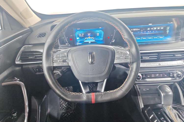 Used Bestune T77 2019 Facelift 230 TID Automatic Luxury Version China V Emission Standard
