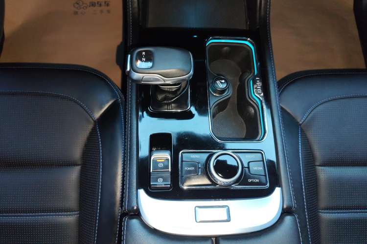 Used BAIC Off-Road BJ40 2023 2.0T Automatic Four-Wheel Drive Urban Hunter Edition Chivalrous Type