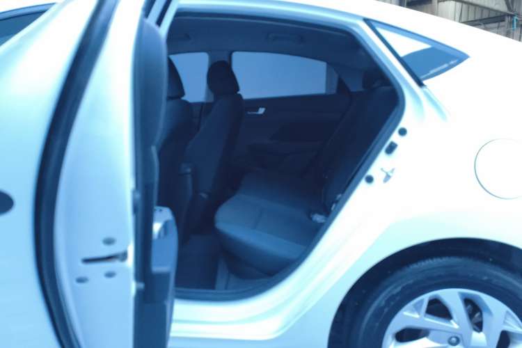 Used Hyundai Verna (new generation) 2020 1.4L Manual GLS Cool Edition