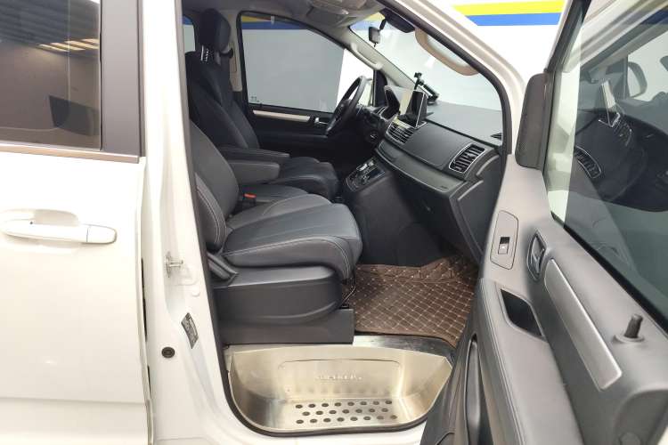 Used SAIC MAXUS G20 2023 Facelifted ES 2.0T Gasoline Automatic Value Edition