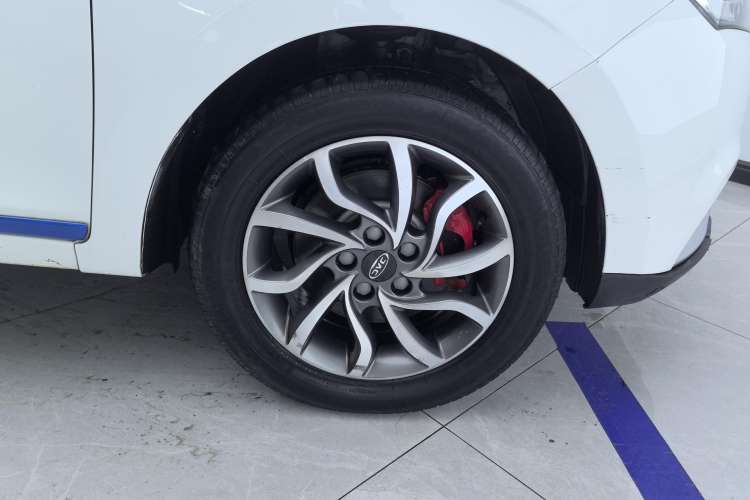 Used JAC iEV7S 2017 ZhiZun Model
