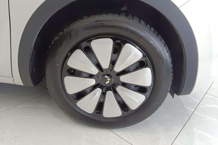 Used Wuling Bingo 2024 333 km Enjoyment Version