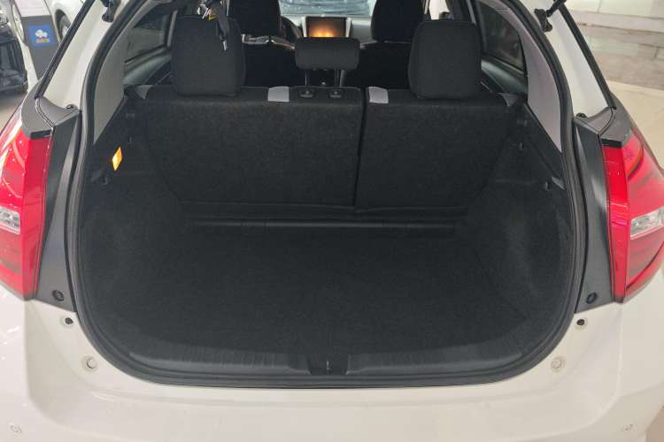 Used Toyota YARiS L Zhi Xiang 2022 1.5L CVT Leading PLUS Edition Trunk