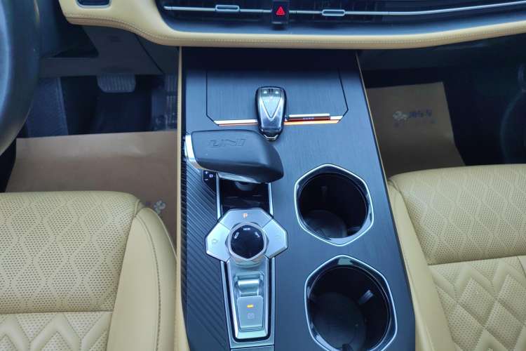 Used CHANGAN UNI-K 2021 2.0T Prestige Edition
