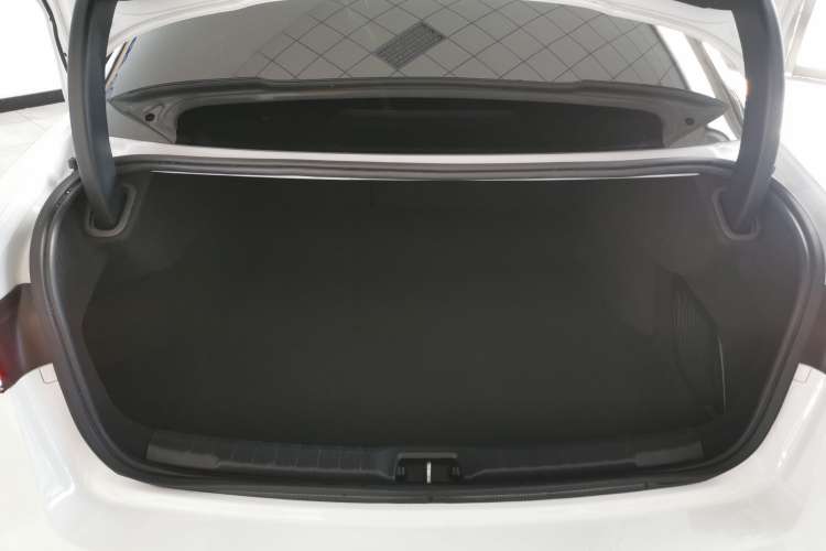 Used Lynk & Co 03 2022 1.5TD DCT JingPro
