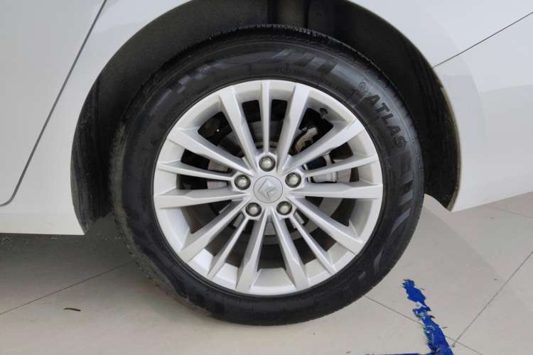 Used Baojun RC-5 2020 RC-5W 1.5T CVT Smart Luxury Edition Right Rear Wheel Hub