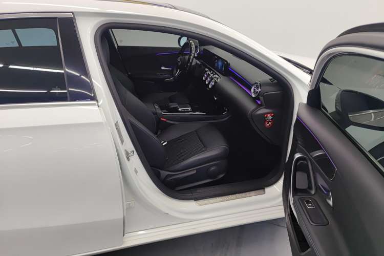 Used Mercedes-Benz A-Class 2022 A 200 Dynamic Edition Right Front Seat