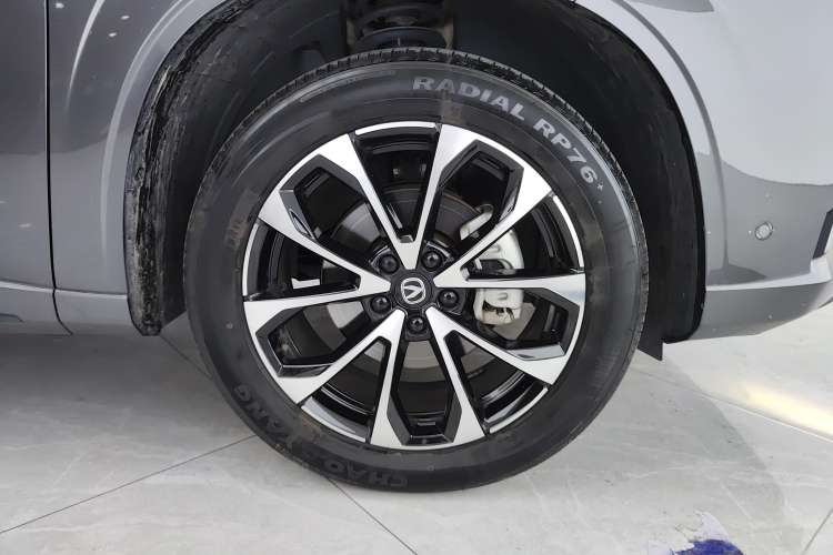 Used Changan UNI-Z New Energy 2024 Blue Whale Smart Electric iDD 125km Excellence Model