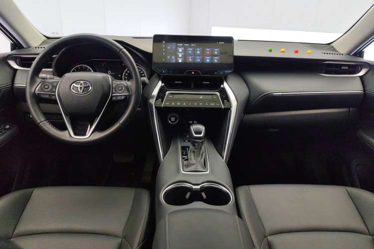 Used Toyota Venza 2023 2.0L CVT Two-Wheel Drive Luxury Edition