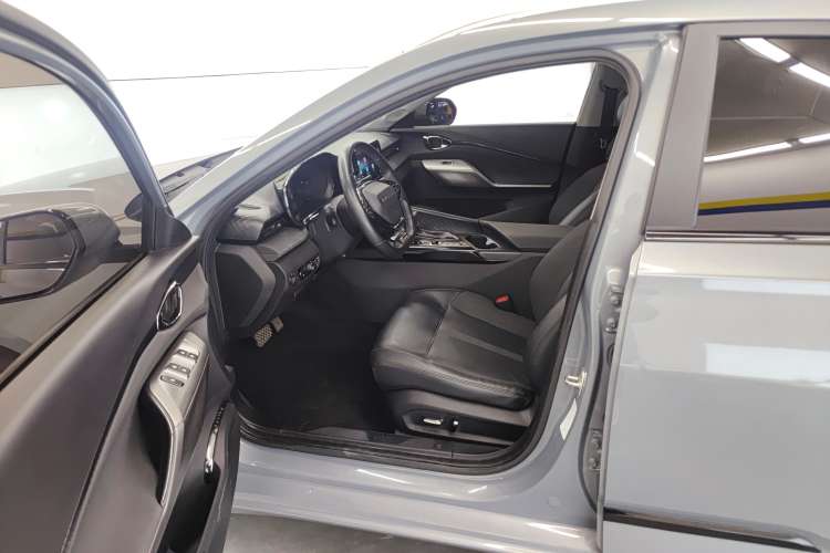 Used Baojun RC-5 2020 1.5T CVT Smart Shine Flagship Edition
