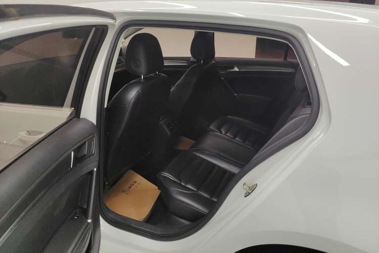 Used Volkswagen Golf 2016 230TSI Automatic Luxury Version