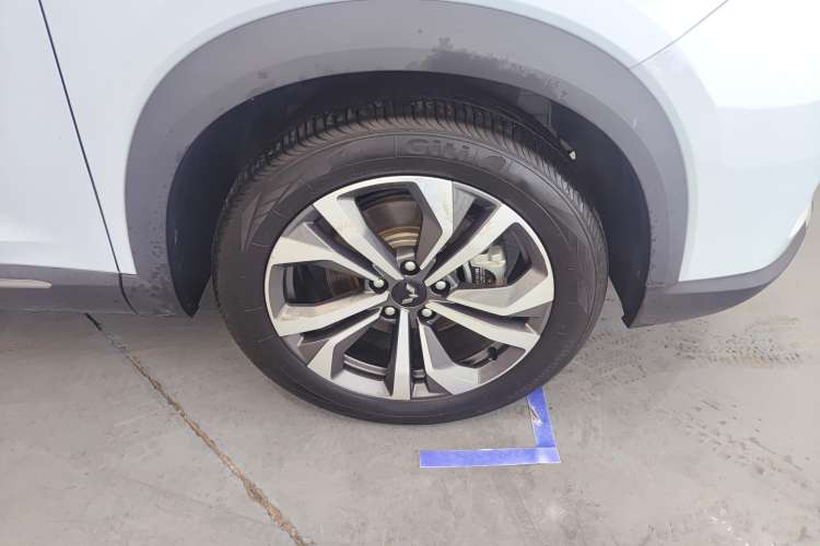 Used Wuling Asta 2022 2.0L DHT Electric-Speed Version