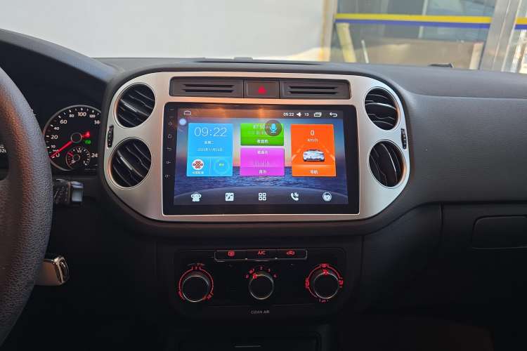 Used Volkswagen Tiguan L 2016 280TSI Automatic Two-Wheel-Drive Silk Road Style Edition