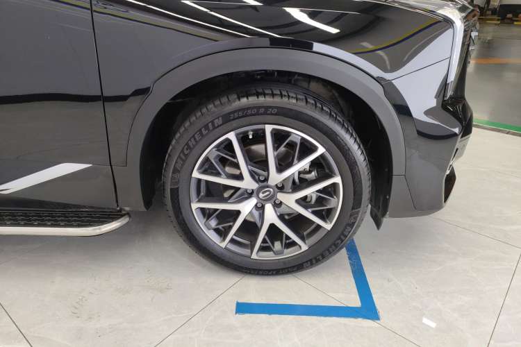 Used GAC Trumpchi GS8 2022 Linghang Series 2.0 TGDI Two-Wheel-Drive Luxury Smart Connectivity Version (7 Seats)