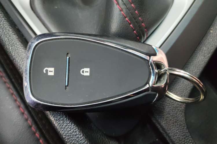 Used Chevrolet Orlando 2019 Redline 530T Automatic Enjoyment Version (5+2 Seating) China VI