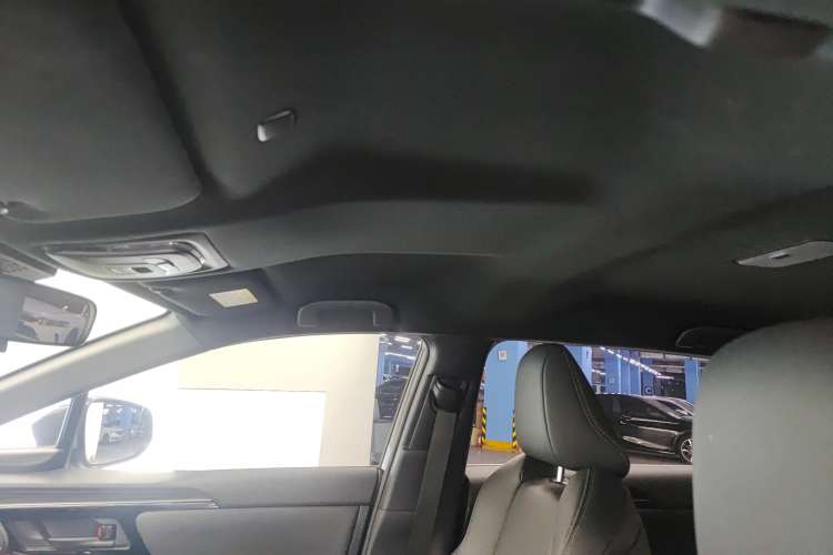 Used Toyota FAW bZ4X 2022 Two-Wheel-Drive Elite JOY Edition
