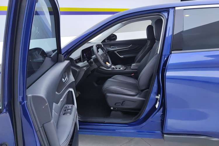 Used Venucia V 2021 260T Idol Edition Left Front Seat