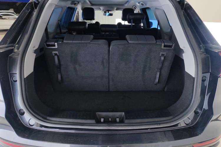 Used Chery Tiggo 8 PLUS 2021 290TGDI DCT Haoting Edition