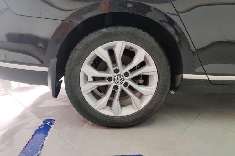 Used Volkswagen Magotan 2019 330TSI DSG Luxury Version China VI Standard