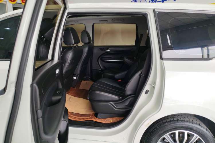 Used GAC Trumpchi M6 2021 270T DCT Luxury Edition (6-seater)