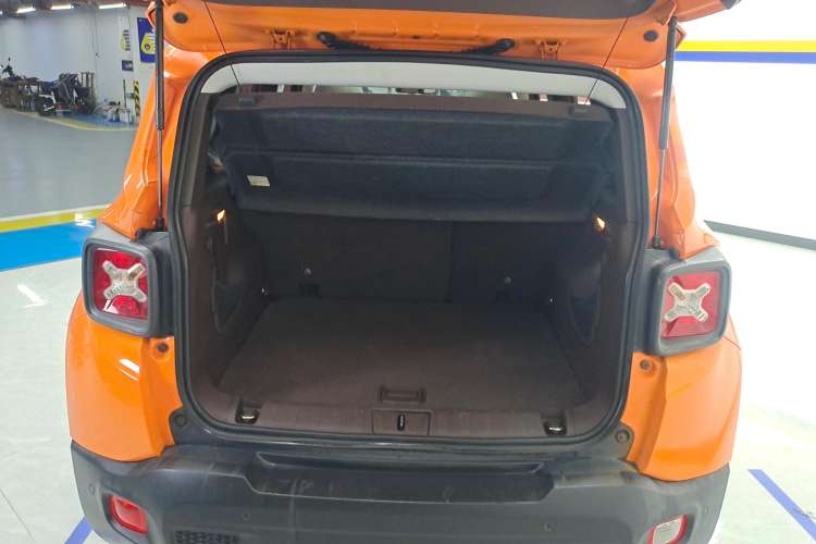 Used Jeep Renegade 2017 180T Automatic Jingneng Edition