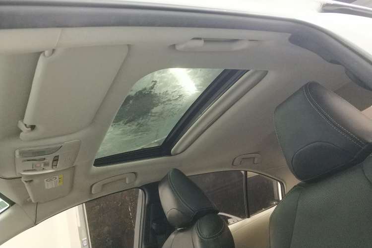 Used Toyota Corolla 2019 Dual-Engine 1.8L E-CVT GL-i Elite Edition