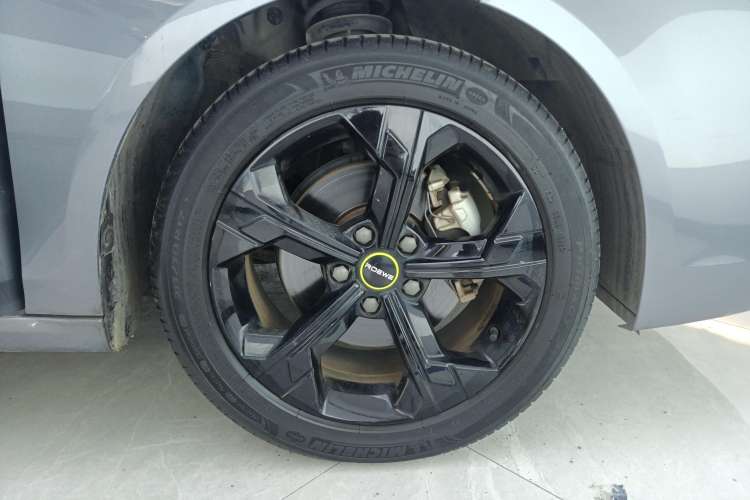Used Roewe i6 MAX 2020 300TGI Automatic "Swell Cool Smart Drive" Edition
