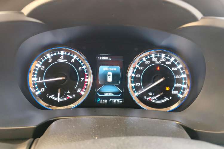 Used Changan CS95 2017 2.0T Two-Wheel Drive Zhitu Edition
