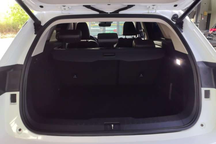 Used Wey VV6 2020 2.0T Two-Wheel Drive Smart Enjoyment+