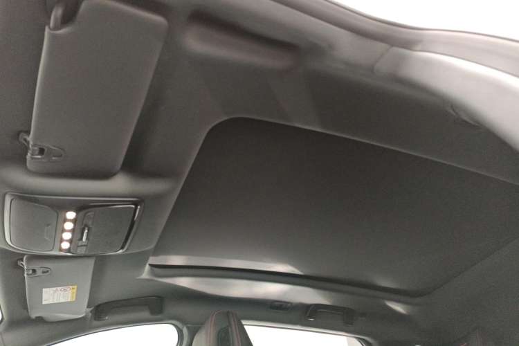 Used JETOUR Dashing 2023 1.5T DCT Starlight Shine Pro Edition