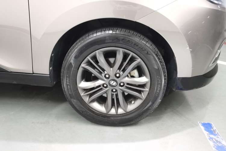 Used Hyundai ix35 2015 2.0L Automatic 2WD Smart Version China V Standard