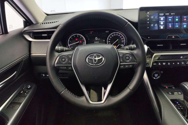 Used Toyota Venza 2023 2.0L CVT Two-Wheel Drive Luxury Edition
