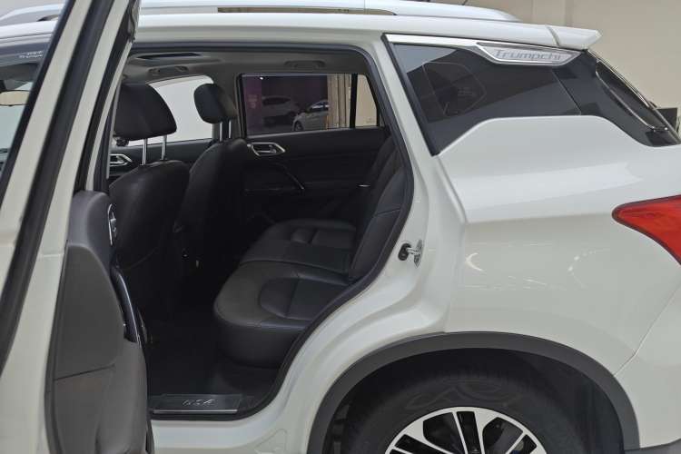 Used GAC Trumpchi GS4 2017 200T Manual Two-Wheel Drive Elite Edition