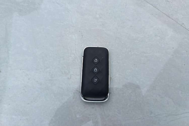 Used Wuling Xingguang 2024 Co-Creation Edition 510 Advanced Model
