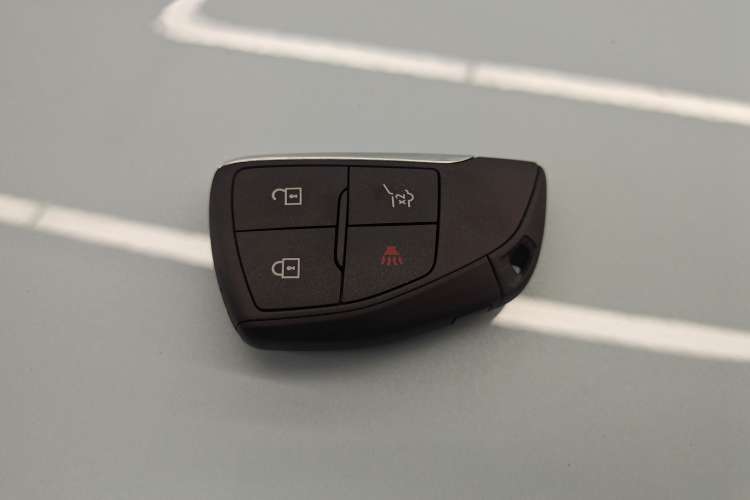 Used Chevrolet Equinox Plus 2024 102km RS Ultimate Edition