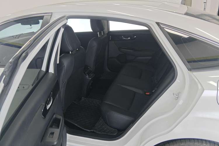 Used Honda Envix 2022 180TURBO CVT Enjoy Edition
