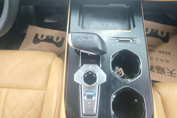 Used Changan UNI-K 2021 2.0T All-Wheel Drive Prestige Version