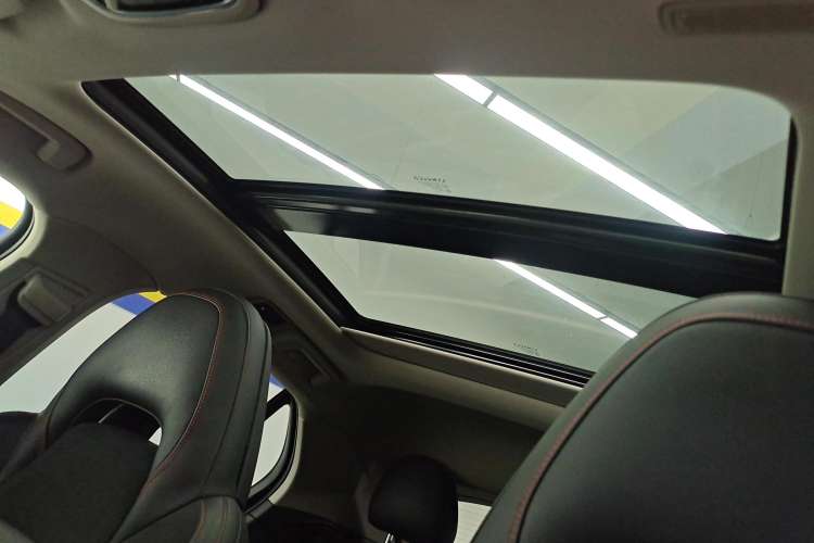 Used Lynk & Co 02 2018 1.5T DCT Two-Wheel Drive Pro Version China V Emission Standard