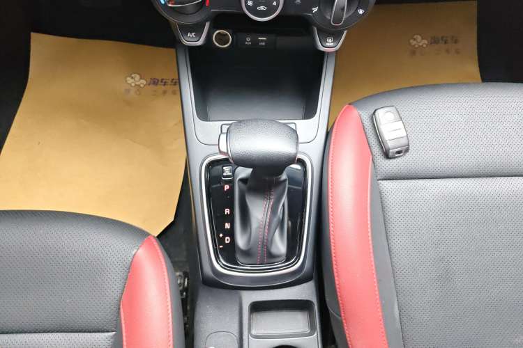 Used Kia KX Cross 2019 1.6L Automatic Dynamic Sunroof Version China VI
