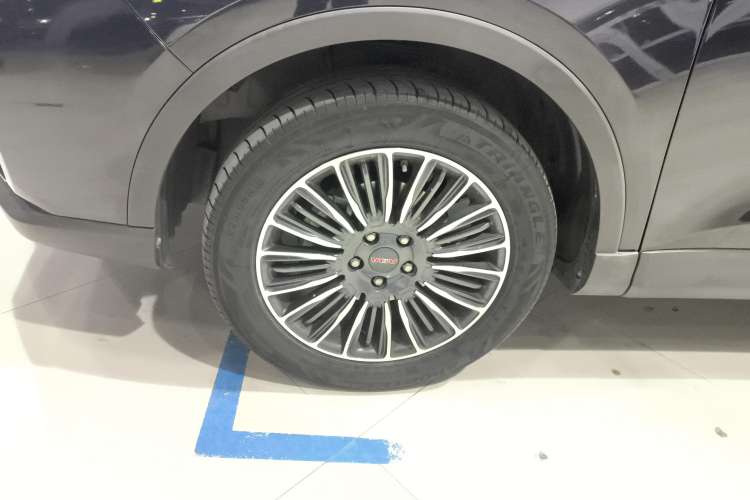 Used Sinotruk VGV U75 2021 1.5T Automatic SG Version 5 Seats