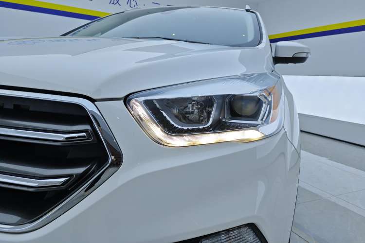 Used Ford Kuga 2019 EcoBoost 180 Two-Wheel-Drive Platinum Edition China VI Standard Left Front Headlight